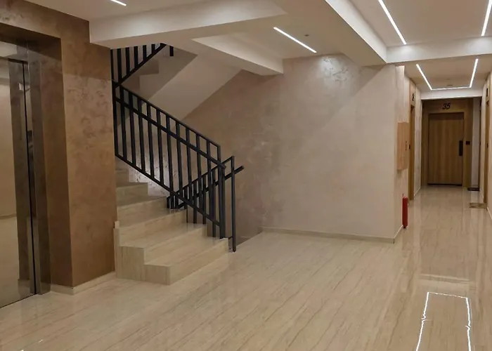 035 * 兹拉蒂博尔